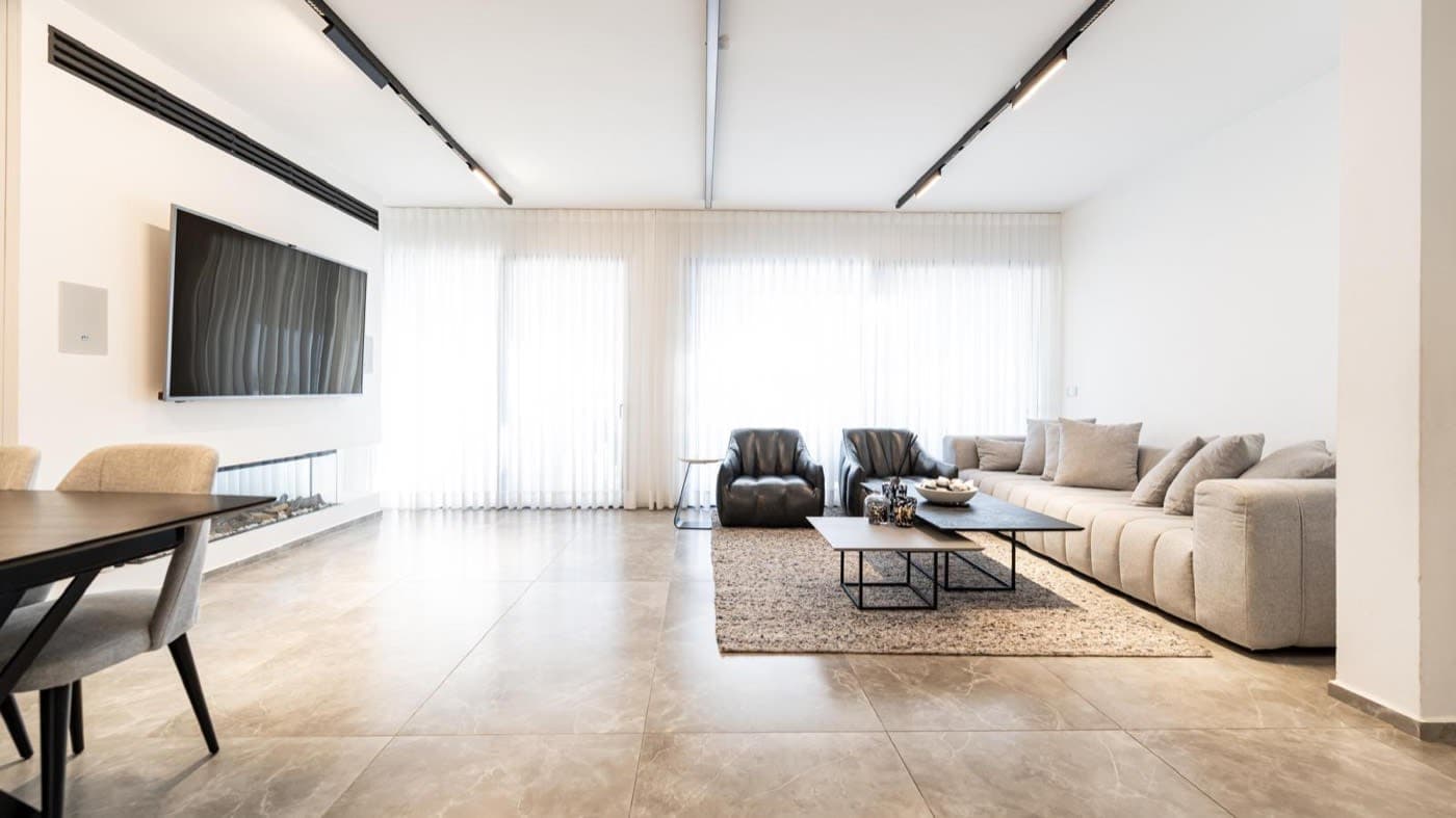 קוטג׳ יוקרה בנווה חיים עם בריכה